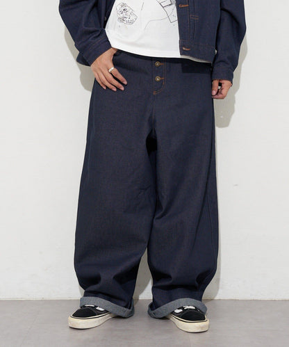 寬鬆牛仔褲