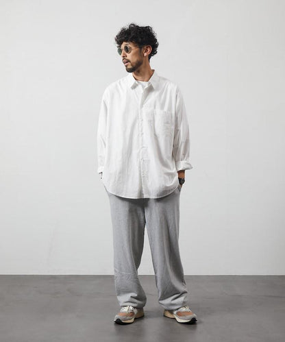 輕鬆合身寬鬆襯衫 / 常規領 / 長袖