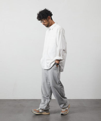 輕鬆合身寬鬆襯衫 / 常規領 / 長袖