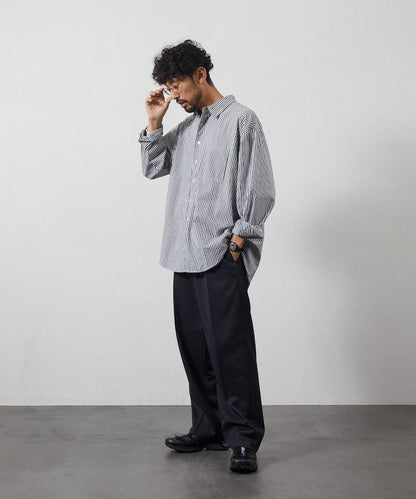 輕鬆合身寬鬆襯衫 / 常規領 / 長袖