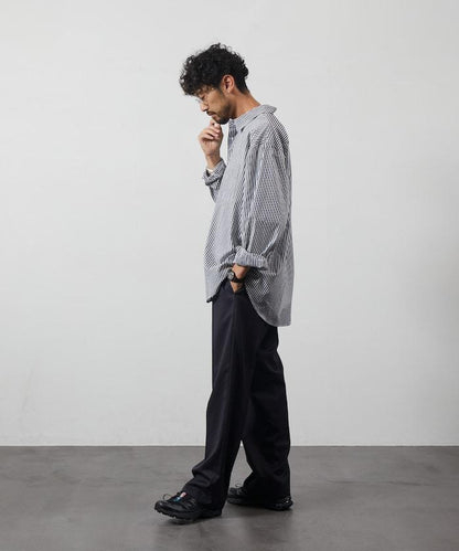 輕鬆合身寬鬆襯衫 / 常規領 / 長袖