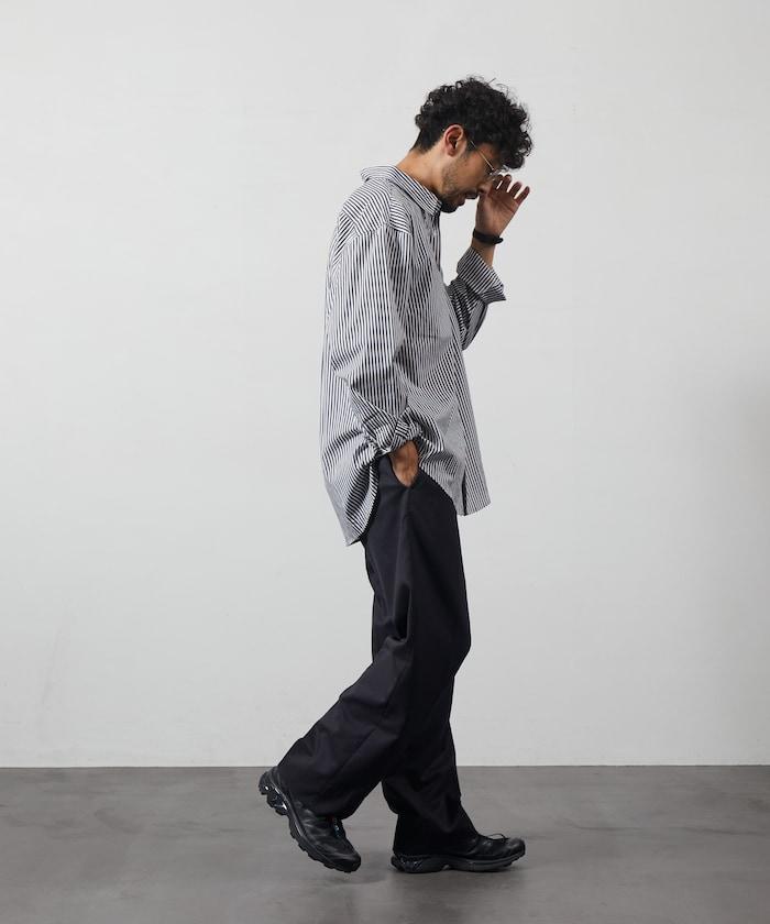 輕鬆合身寬鬆襯衫 / 常規領 / 長袖