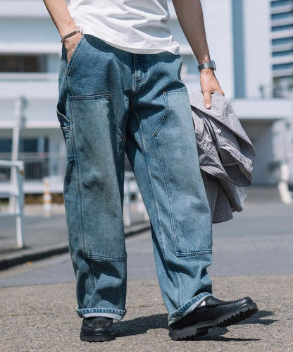 直筒版型寬鬆雙膝牛仔褲