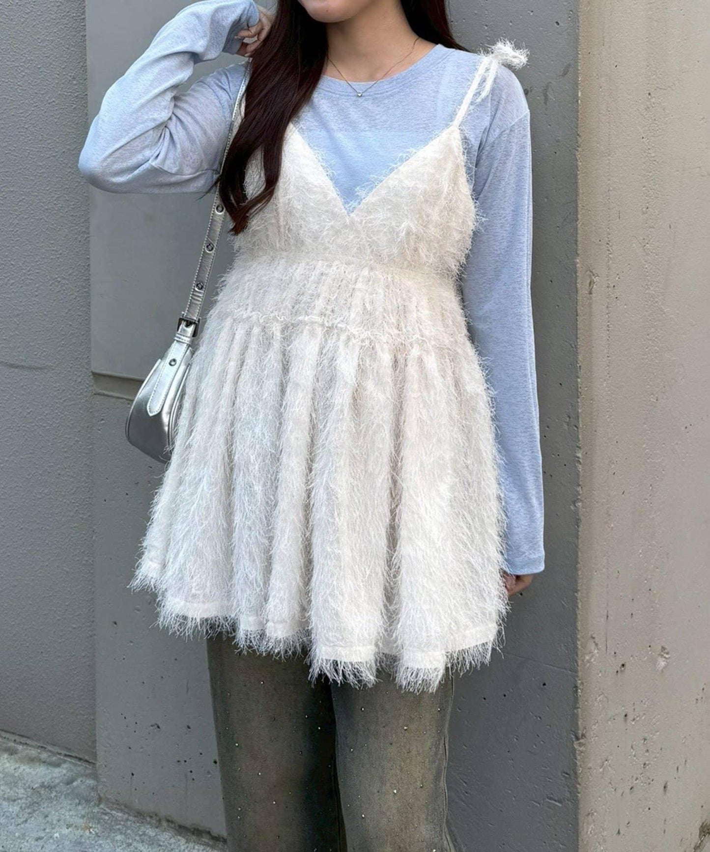 也適合疊穿！透視長袖T恤