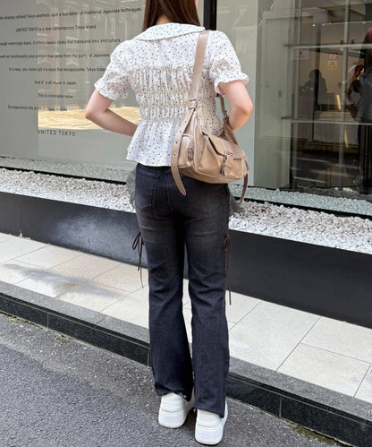 【可甜美穿搭的牛仔褲！】側邊繫帶喇叭褲