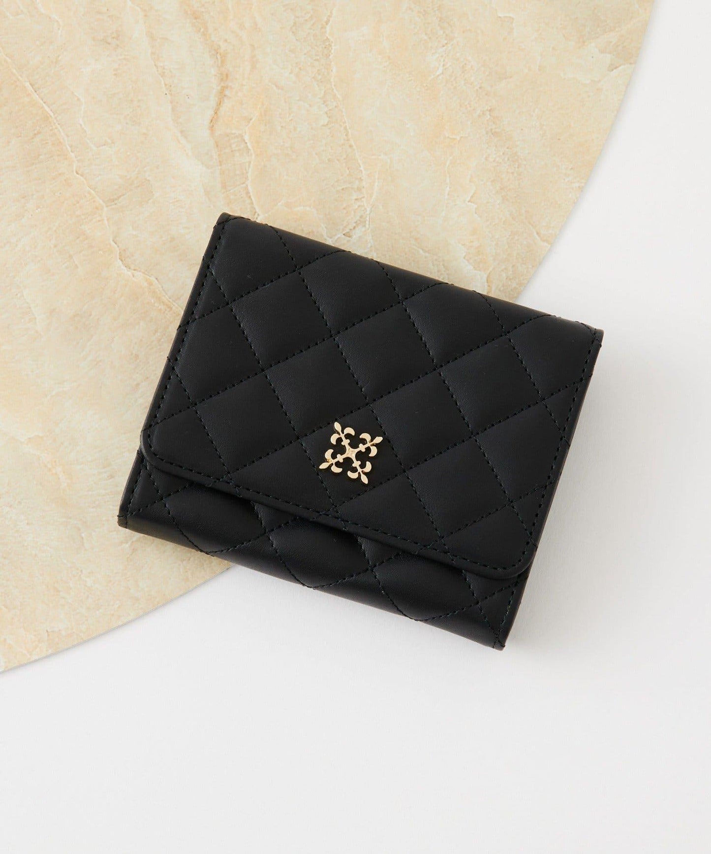 菱格紋皮革雙摺錢包