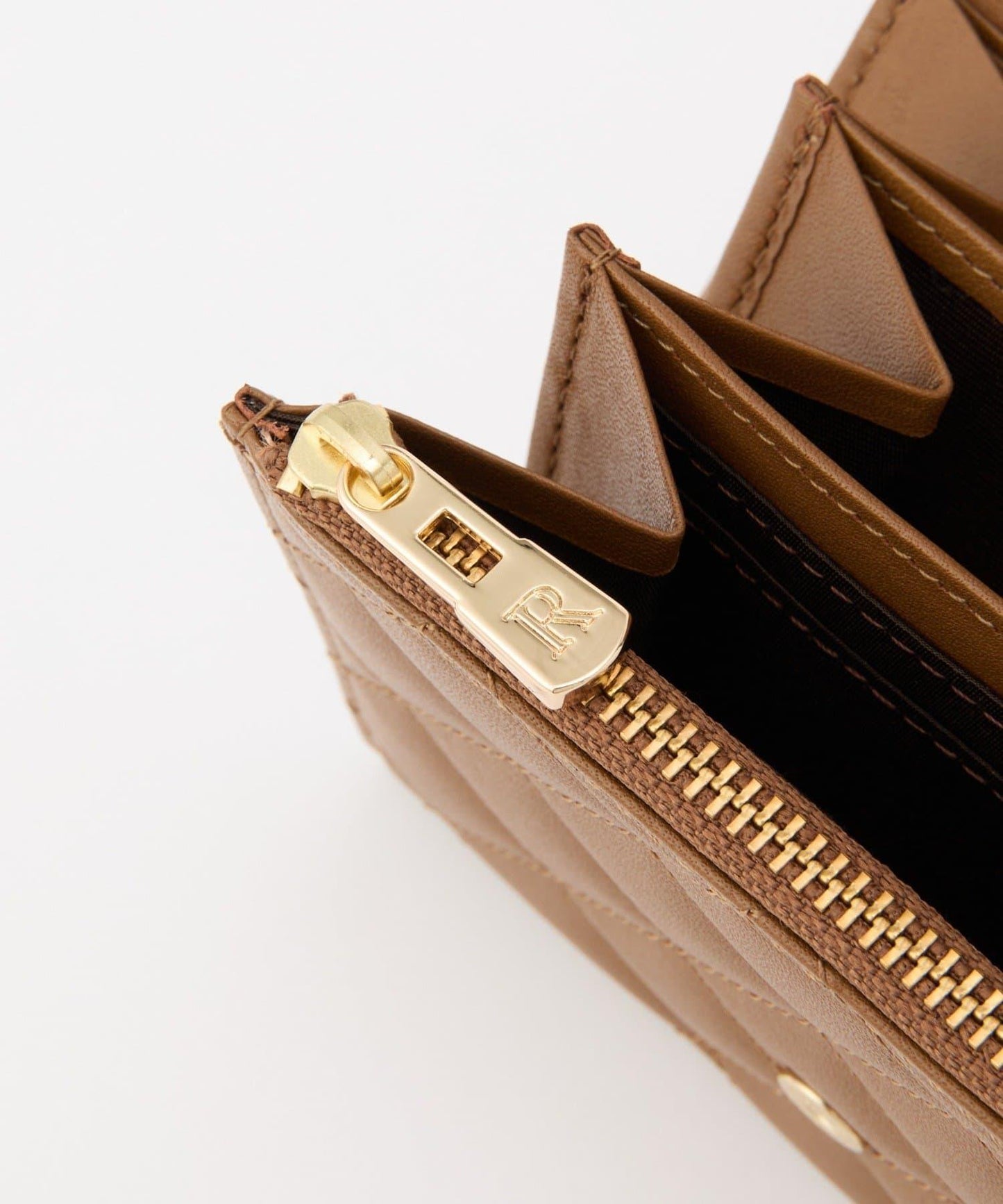 菱格紋皮革雙摺錢包