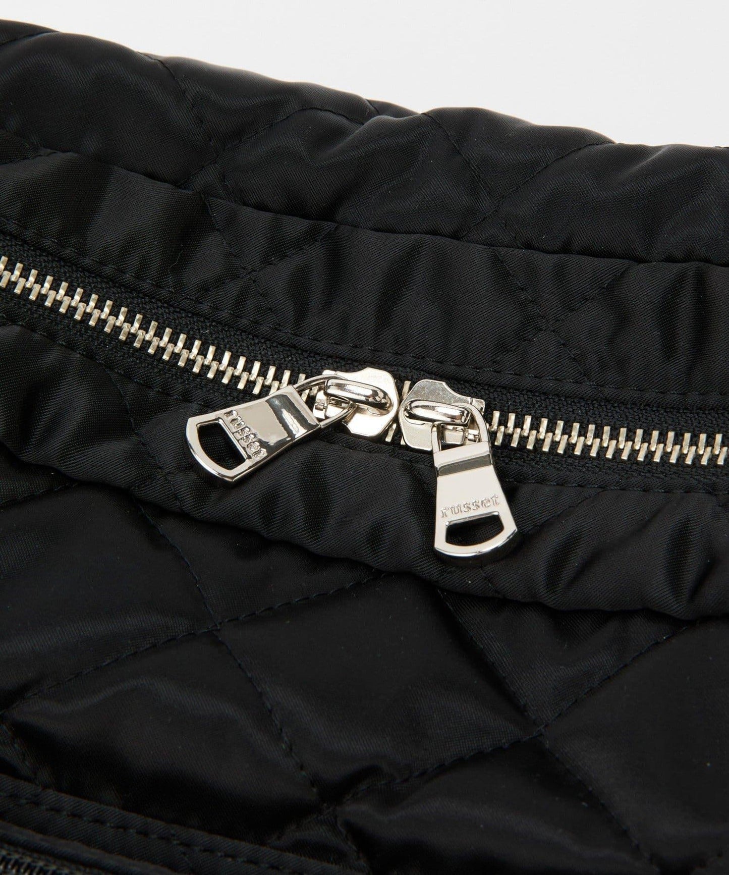 菱格紋橫款兩用單肩包