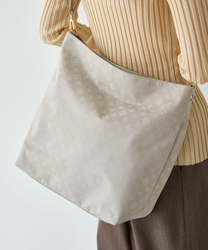 字母圖案尼龍提花豎款兩用單肩包