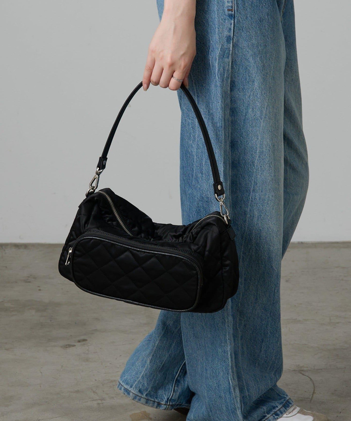 菱格紋橫款兩用單肩包