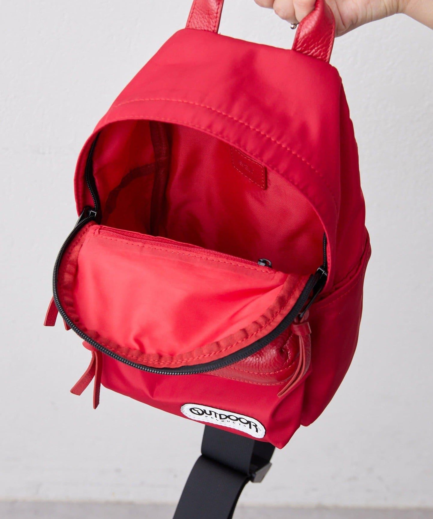 【OUTDOOR PRODUCTS】特別款雙肩包造型單肩包