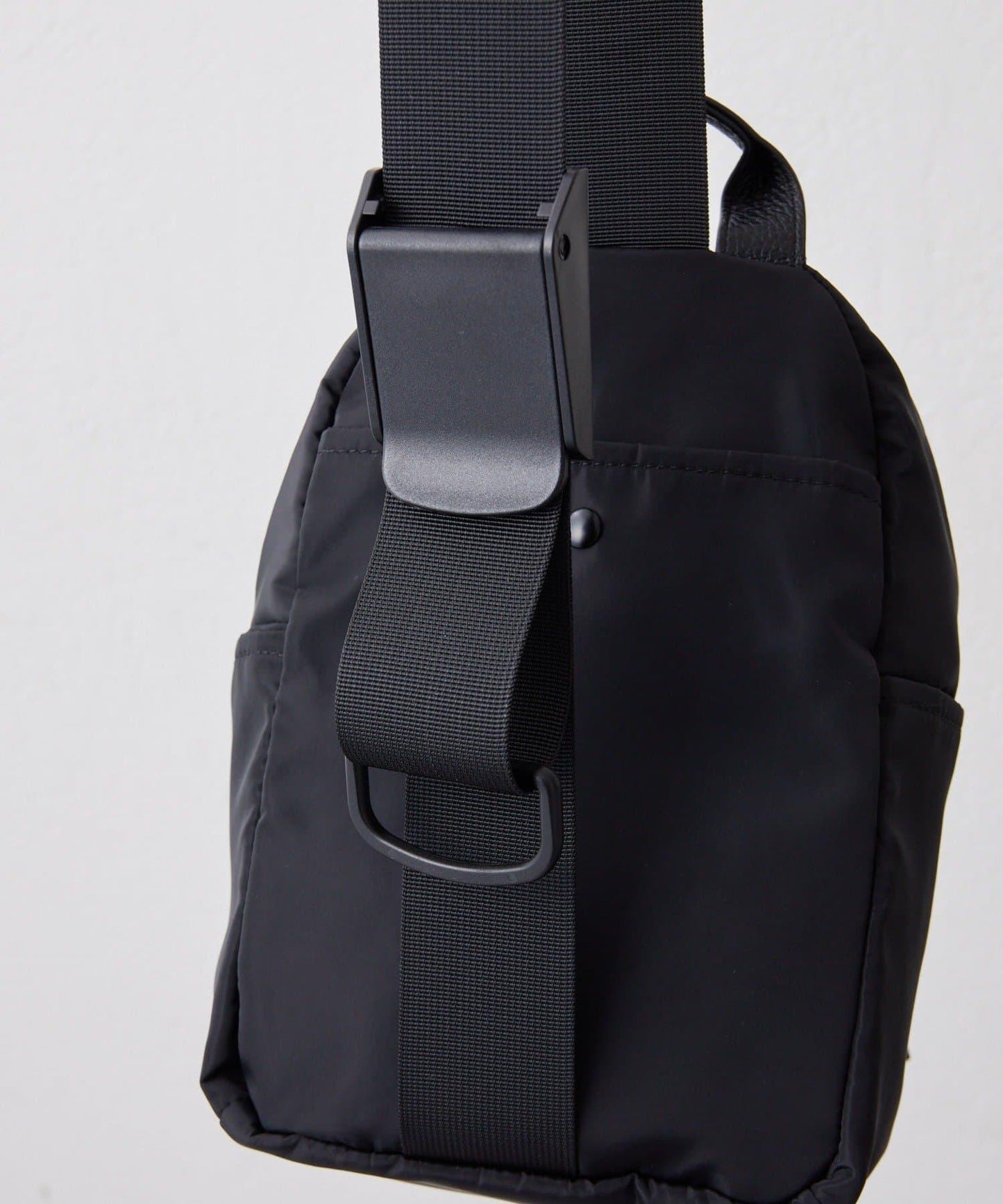 【OUTDOOR PRODUCTS】特別款雙肩包造型單肩包