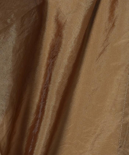 亮面輕薄皺褶襯衫