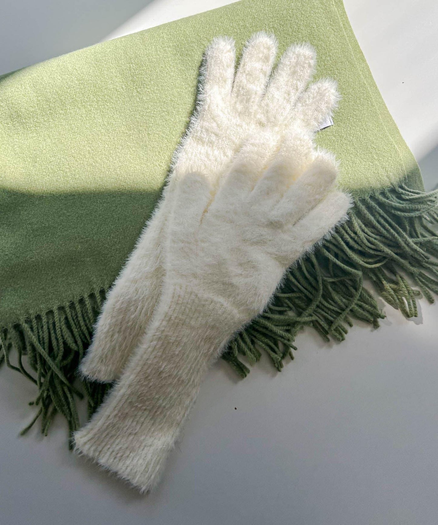 長款毛絨針織手套