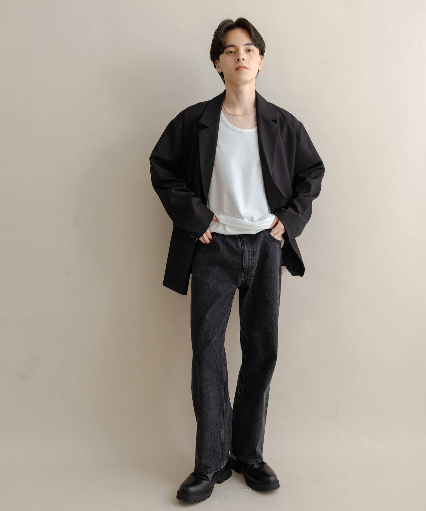 直筒牛仔褲