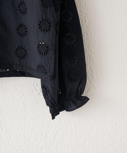 【KIDS】【India】鏤空蕾絲短款開衫