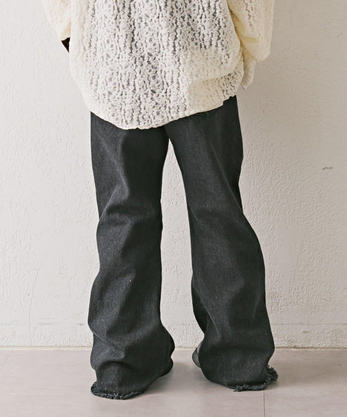 【KIDS】鉚釘喇叭牛仔褲