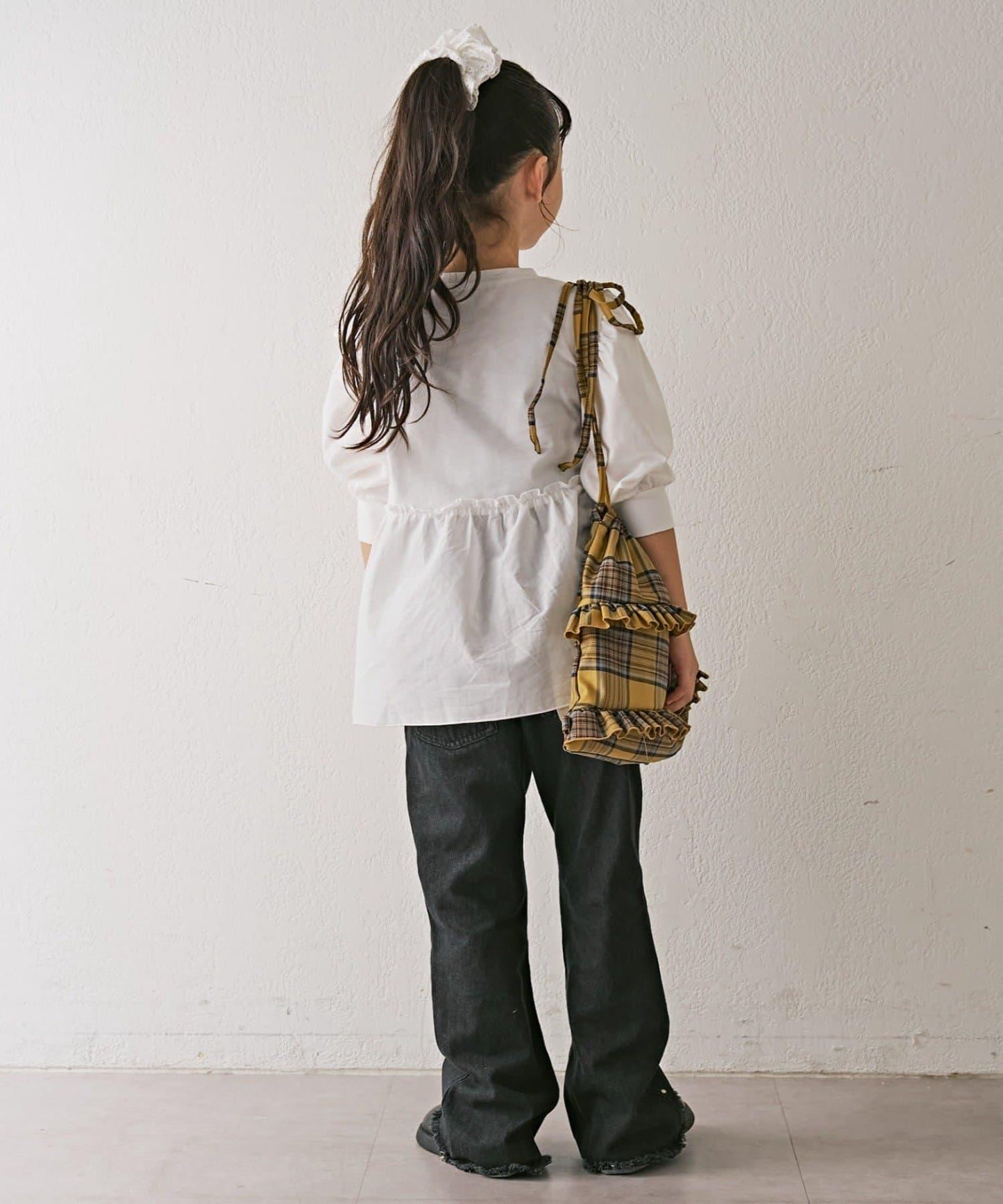 【KIDS】鉚釘喇叭牛仔褲