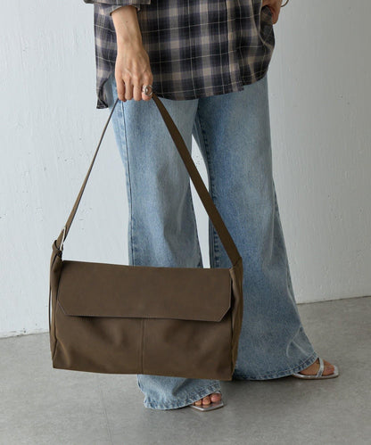 【AW】麂皮翻蓋單肩包