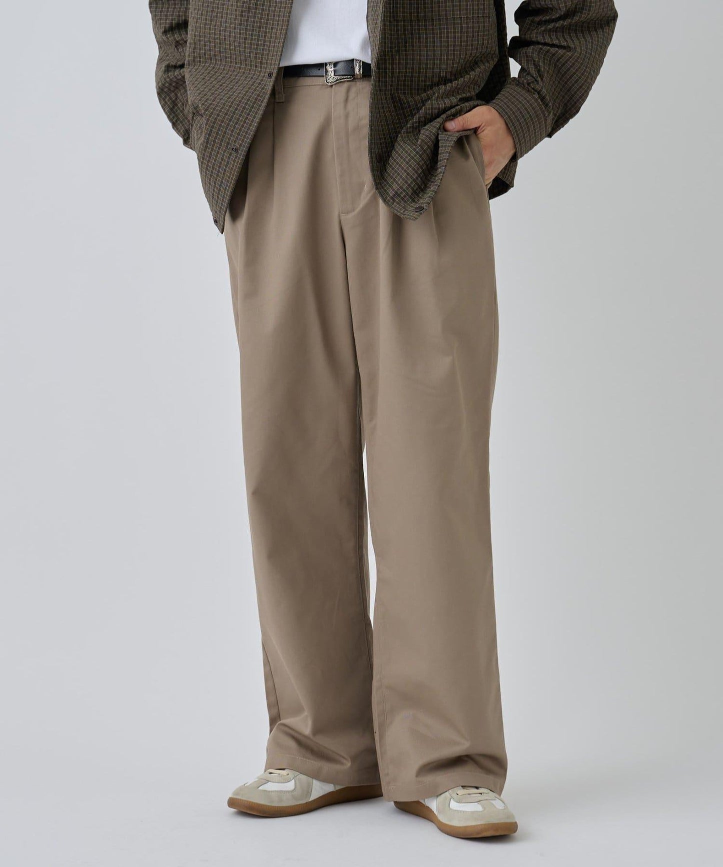 【AW】斜紋布雙褶西褲