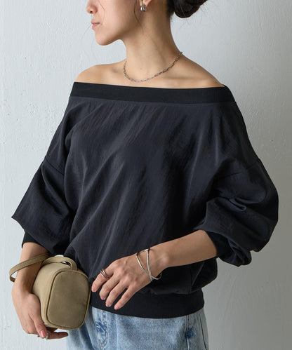 【AW】輕薄透視一字肩套頭衫