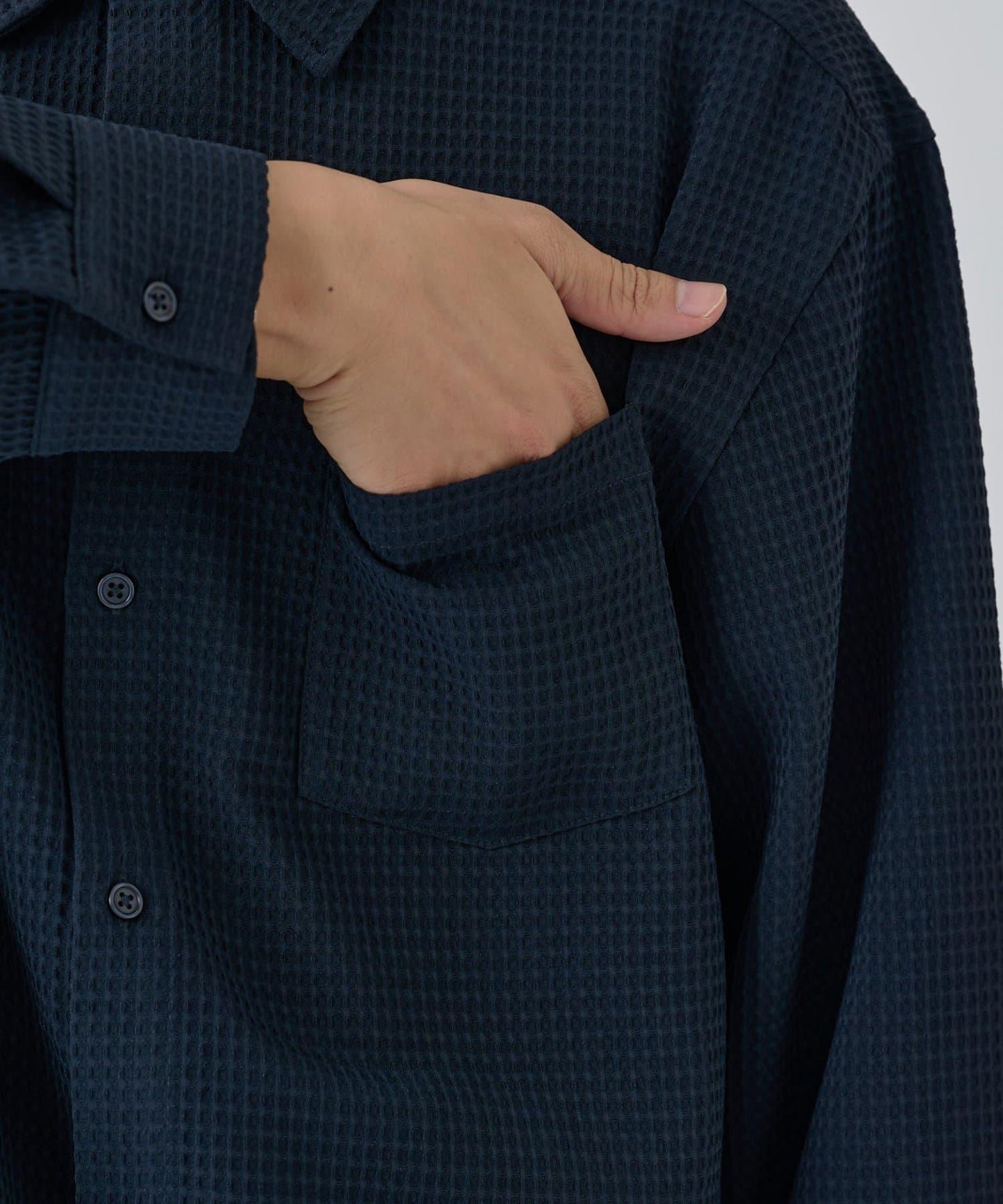 【AW】大圖案壓花長袖襯衫