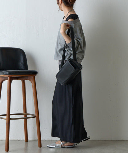 【AW】輕薄透視一字肩套頭衫