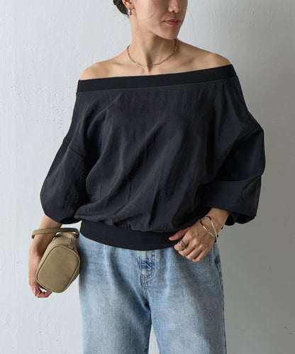 【AW】輕薄透視一字肩套頭衫