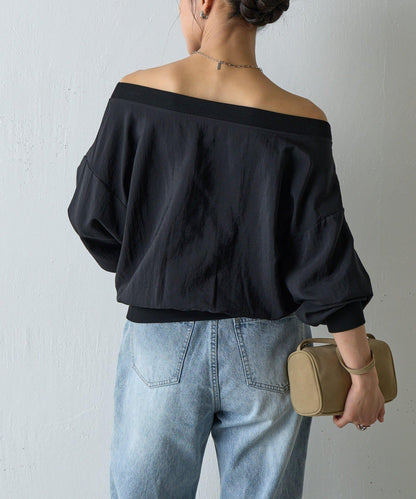 【AW】輕薄透視一字肩套頭衫