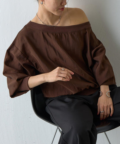 【AW】輕薄透視一字肩套頭衫