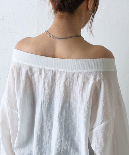 【AW】輕薄透視一字肩套頭衫