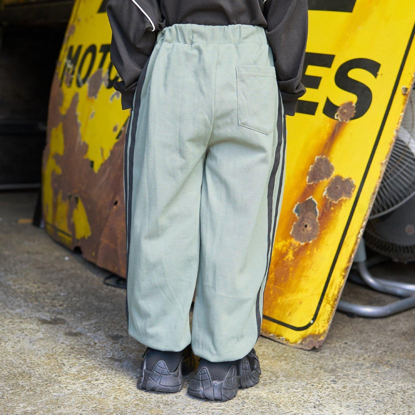 【MNCM】【可成套】【舒適天竺】寬鬆側邊條紋長褲