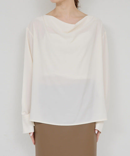 前襟褶皺女襯衫