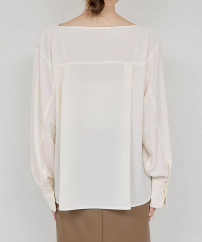 前襟褶皺女襯衫