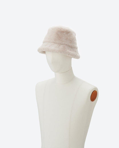Exclusive stores limited No.EX-24209-15 IVORY (EX-24209)