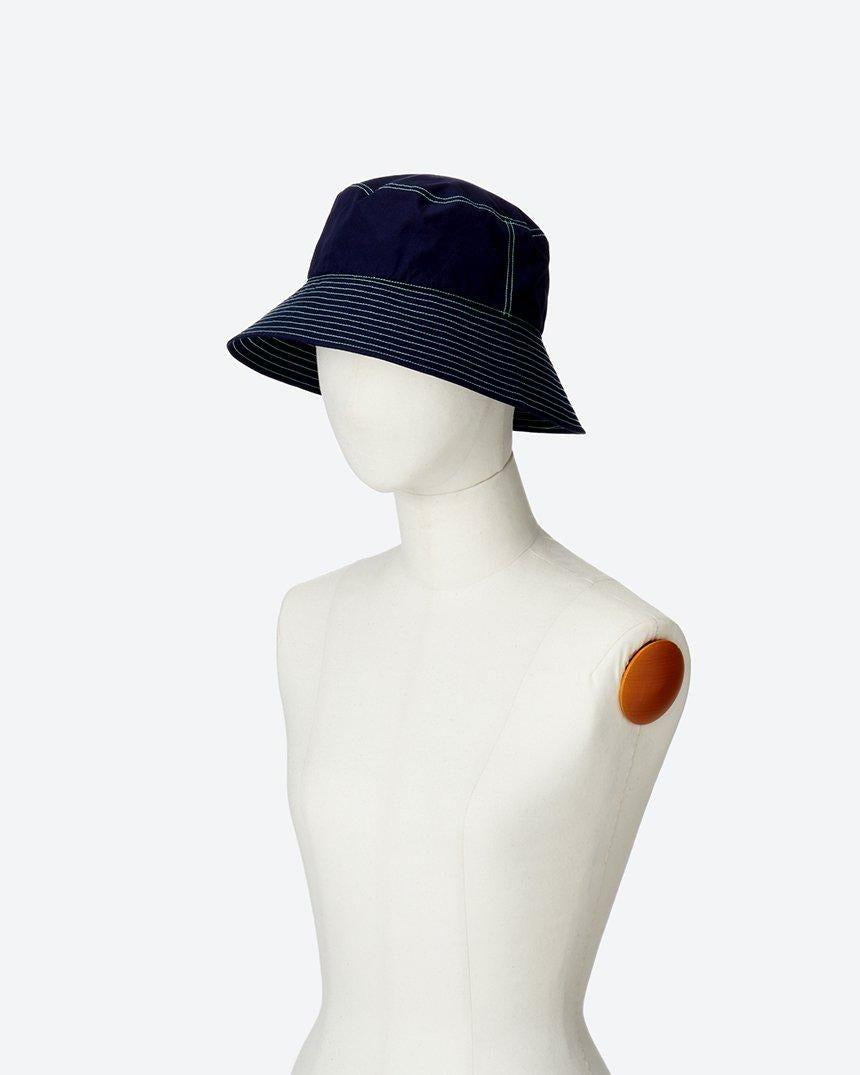 No.W-251242-40NAVYxMINT (W-251242)