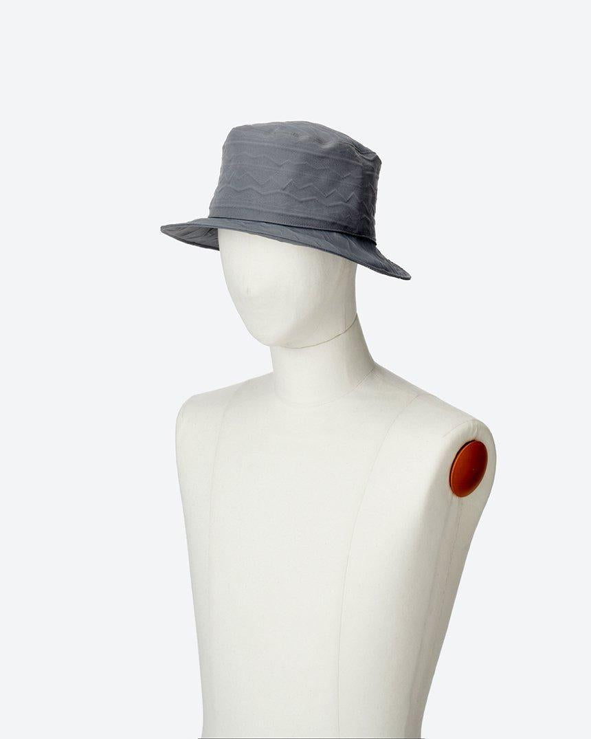 No.251210-04GRAY (251210)