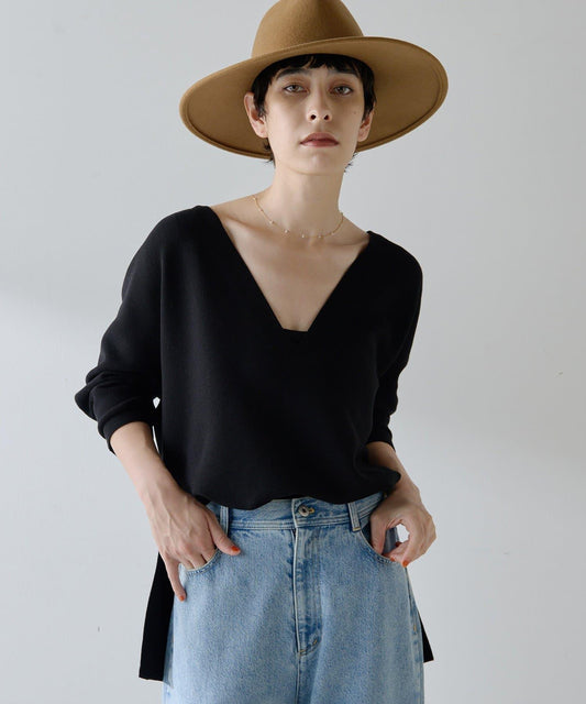 深V開叉針織套頭衫