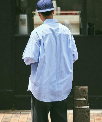 寬鬆版型常規領襯衫