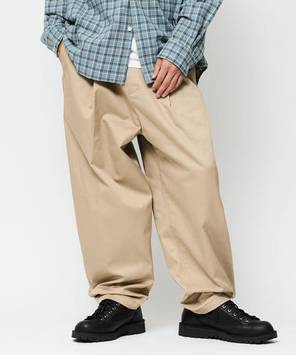 寬鬆版型斜紋打褶錐形褲