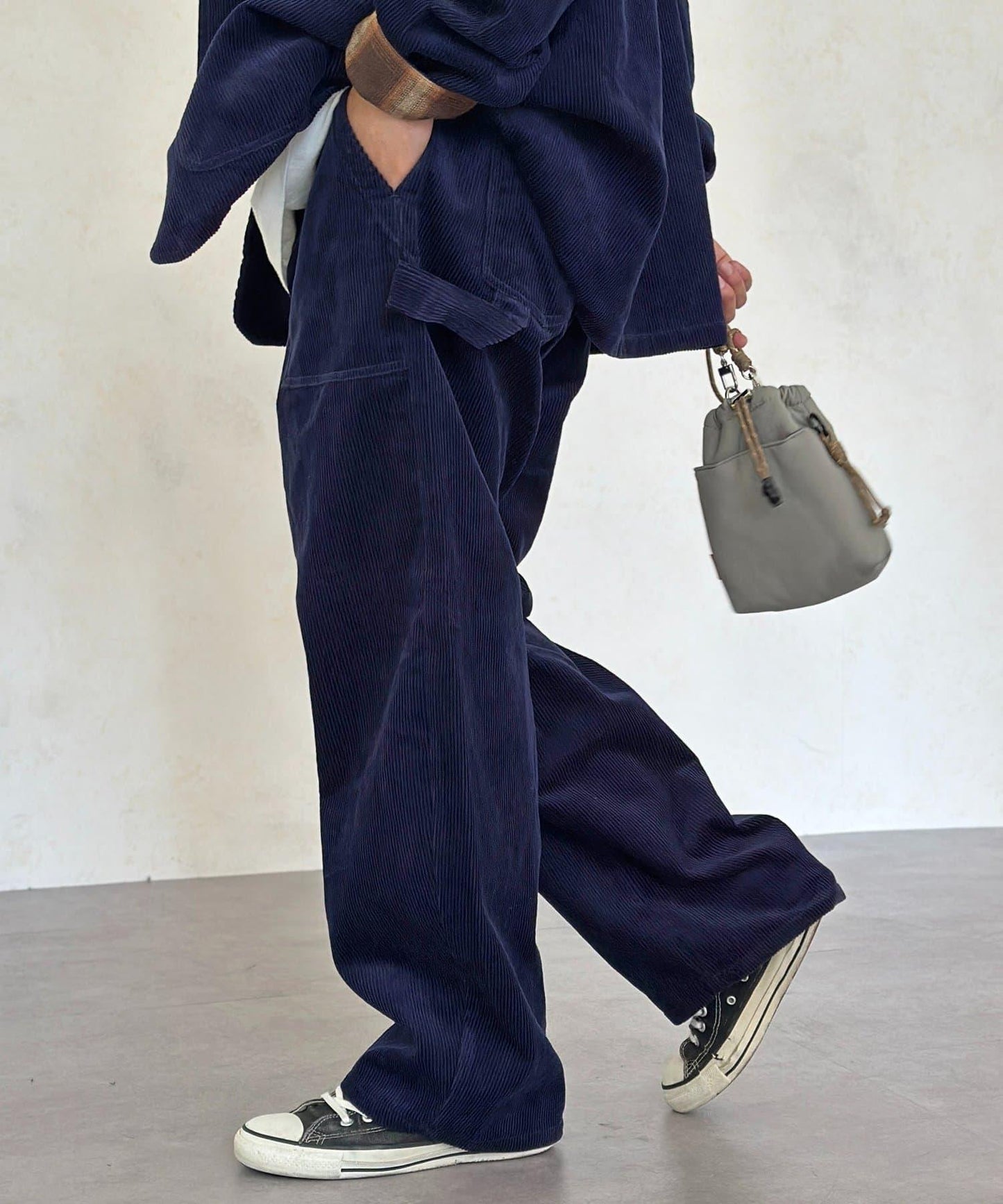 燈芯絨彎曲工裝褲