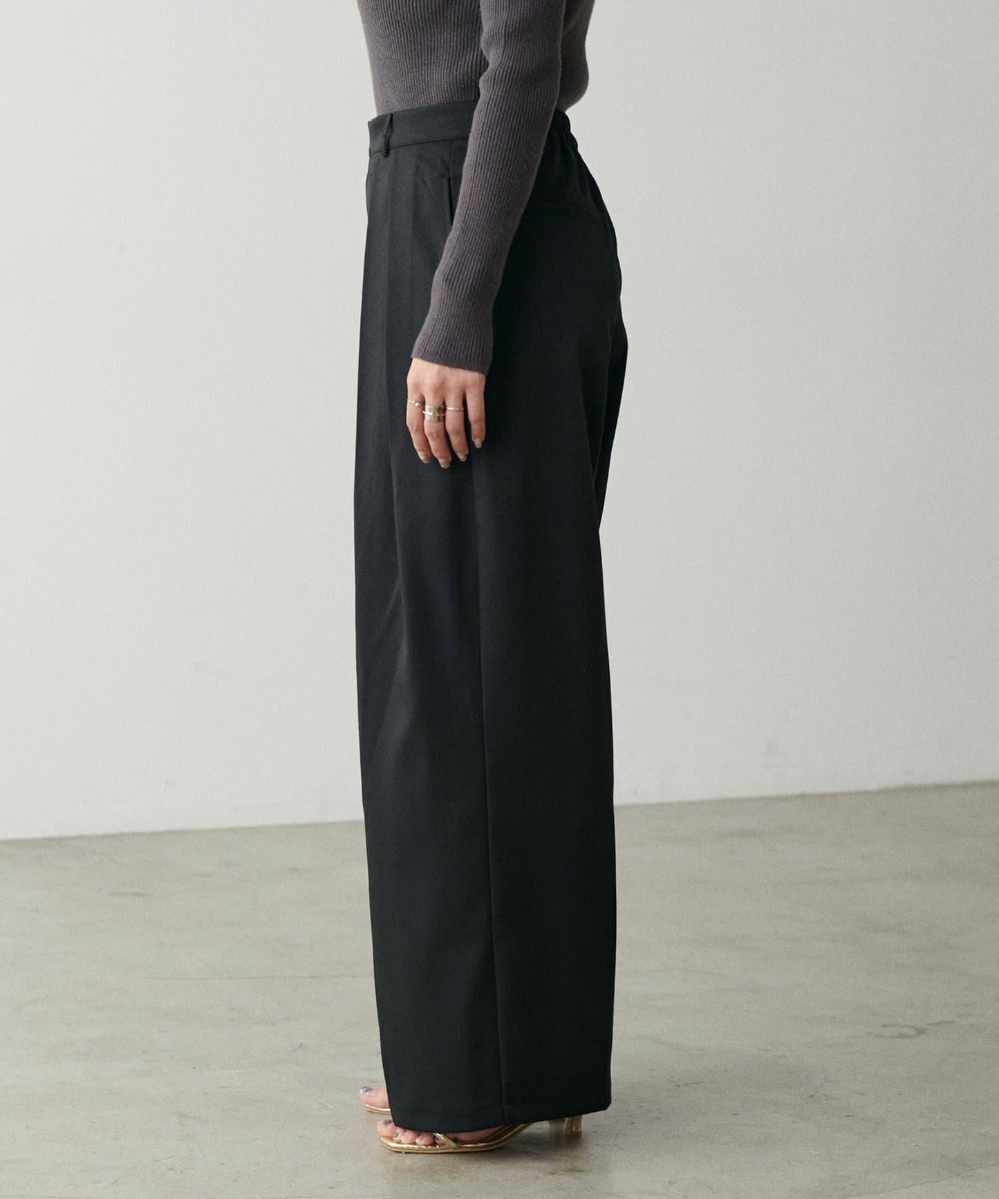 褶皺長款西裝褲