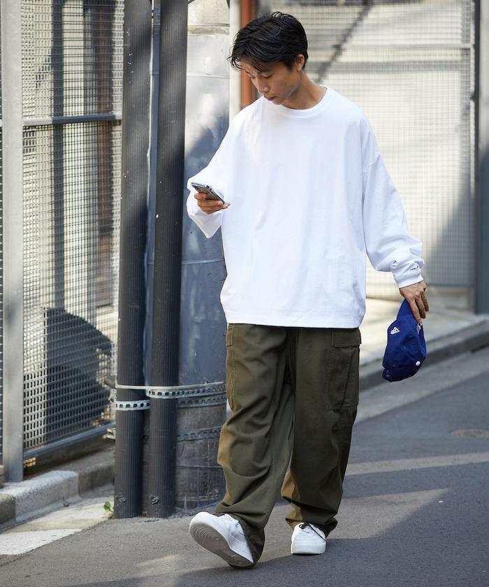 寬鬆版型 單點刺繡 圓領 長袖T恤