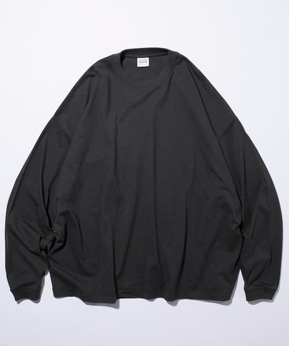 寬鬆版型 單點刺繡 圓領 長袖T恤