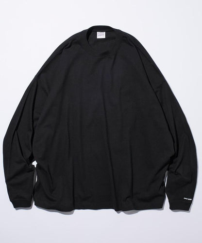 寬鬆版型 單點刺繡 圓領 長袖T恤