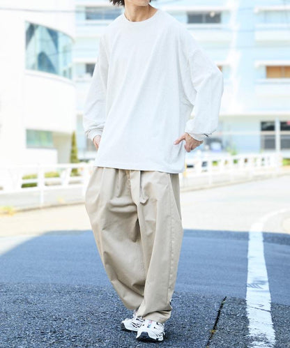 寬鬆版型 單點刺繡 圓領 長袖T恤