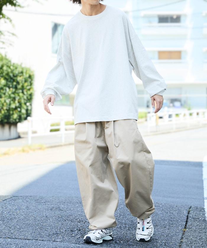 寬鬆版型 單點刺繡 圓領 長袖T恤