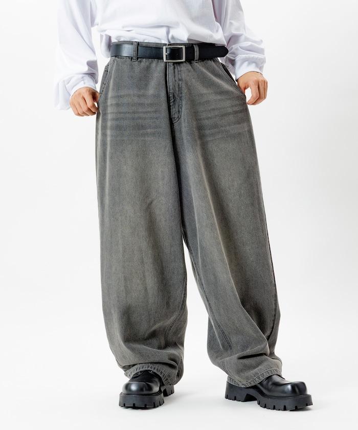 寬鬆版型桶形牛仔褲 / 水洗工藝 / 過染工藝