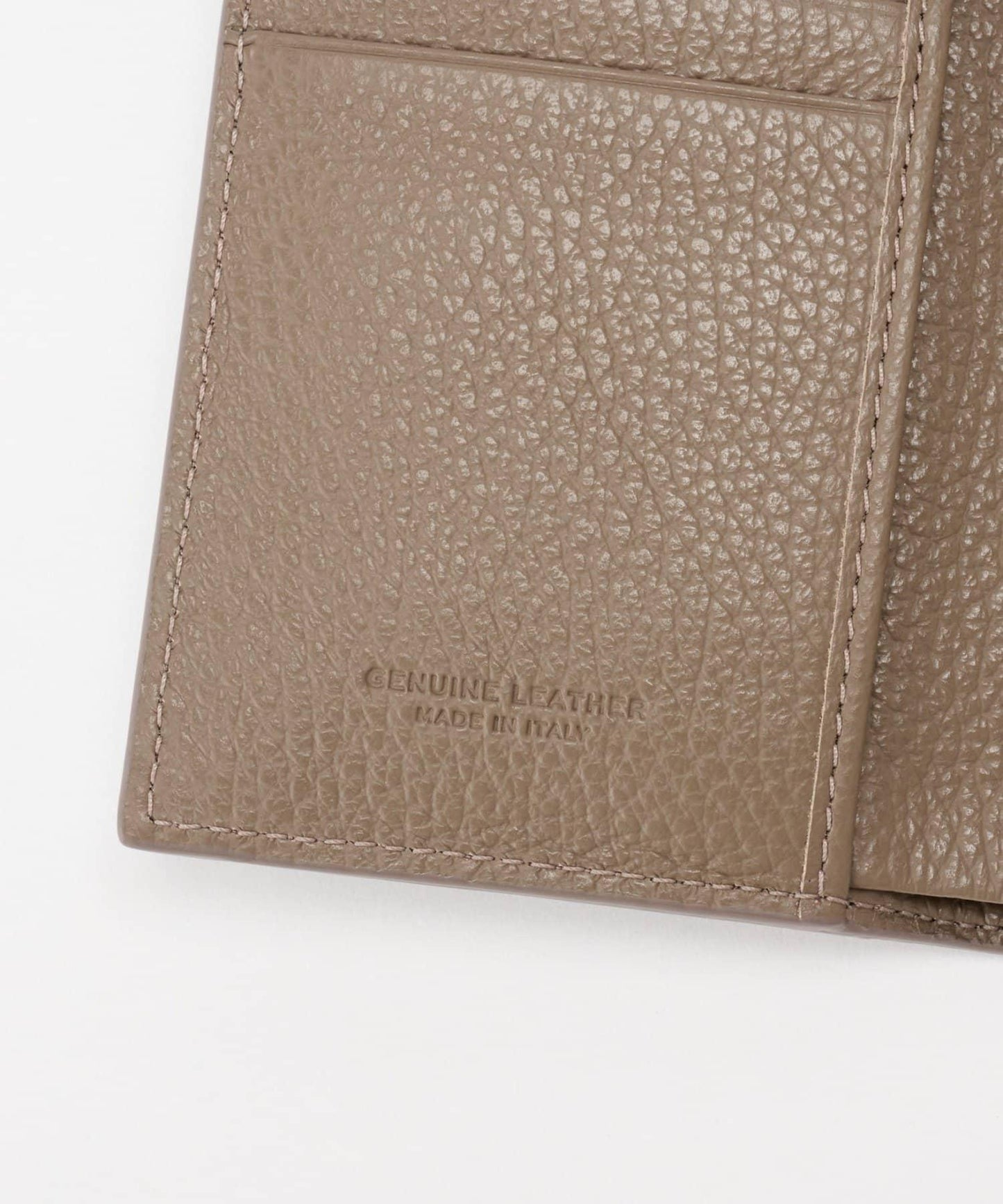 【coming soon】アバ 半折錢包 CERVO