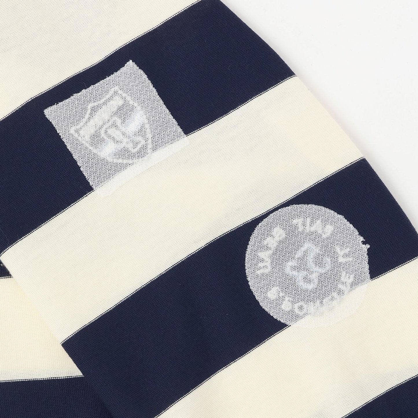 塗鴉刺繡橄欖球衫